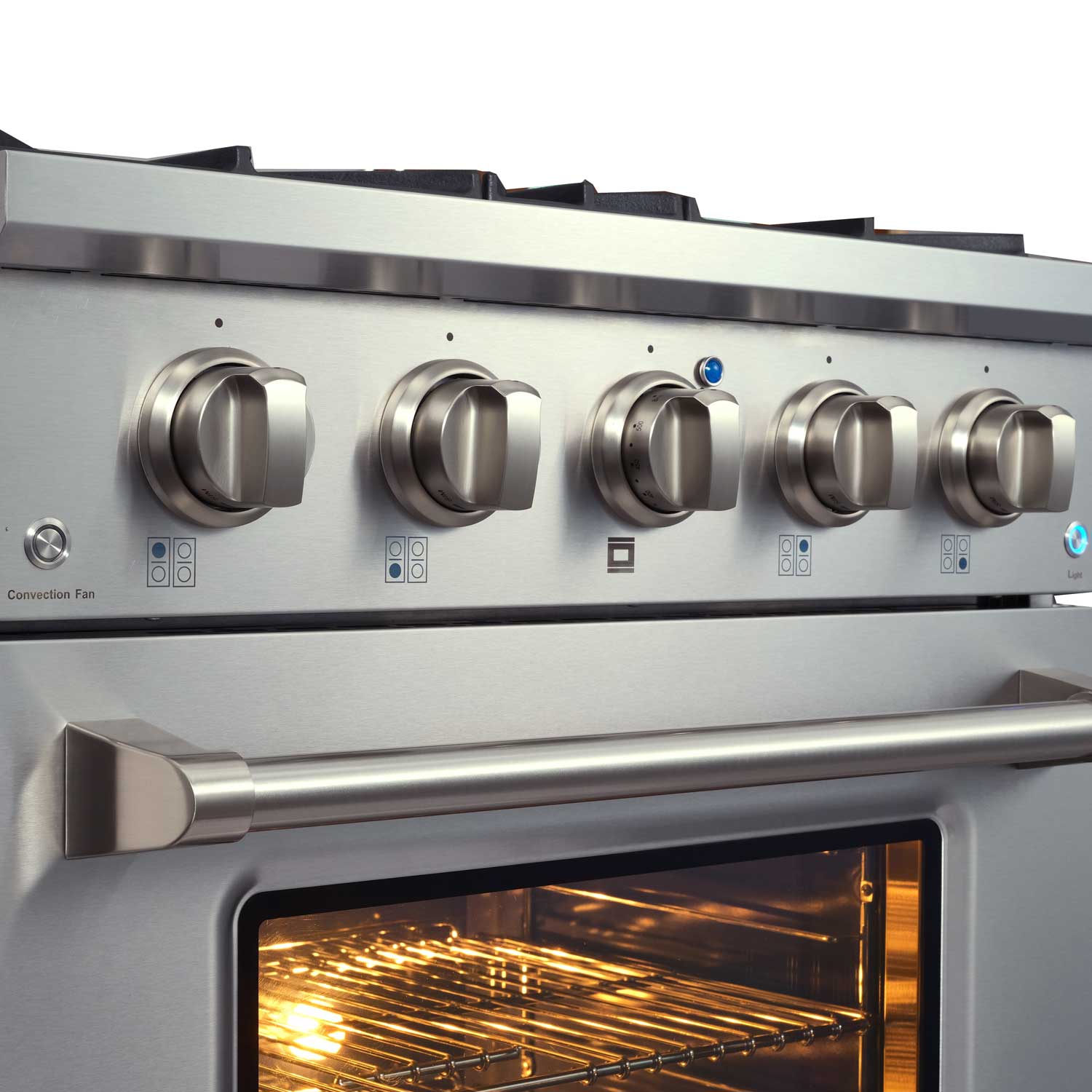 JANSKA 30 inch gas range in stainless steel, with stainless steel handle and knobs, and 4 burners. Close up of silver knobs and stainless steel handle